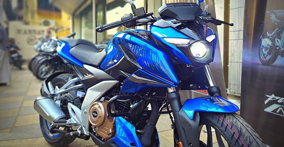 Bajaj's New Pulsar Bike With Dashing Look, Will Get 60km Mileage