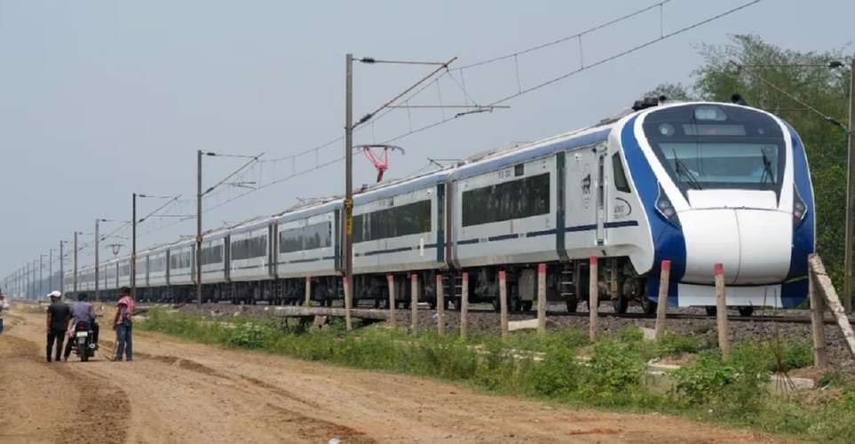 vande bharat train chandigarh to delhi, vande bharat train delhi to katra, vande bharat train route, vande bharat train delhi to katra ticket price, vande bharat train ambala to katra, vande bharat train speed, vande bharat train delhi to varanasi, vande bharat train delhi to chandigarh timing, vande bharat train booking, vande bharat train delhi to amritsar