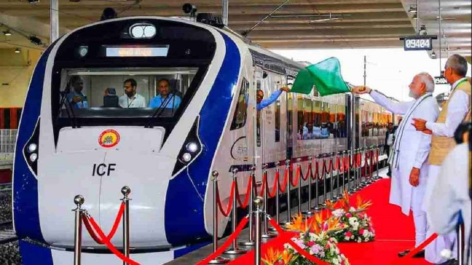 vande bharat train, vande bharat train delhi to katra, vande bharat express, vande bharat train route, vande bharat train delhi to katra ticket price, vande bharat delhi to jaipur, vande bharat chandigarh to delhi