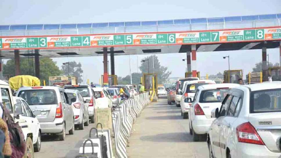 New toll system in India, No toll plaza on highway, Toll plaza removal News, India GPS toll, India electronic toll collection, Toll collection system in India, Toll GPS, Can we buy FASTag online