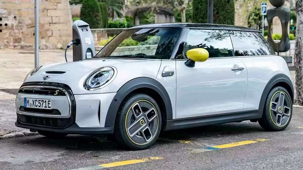 Mini Cooper Electric Car With Speed Up To 150kmph, Know Price