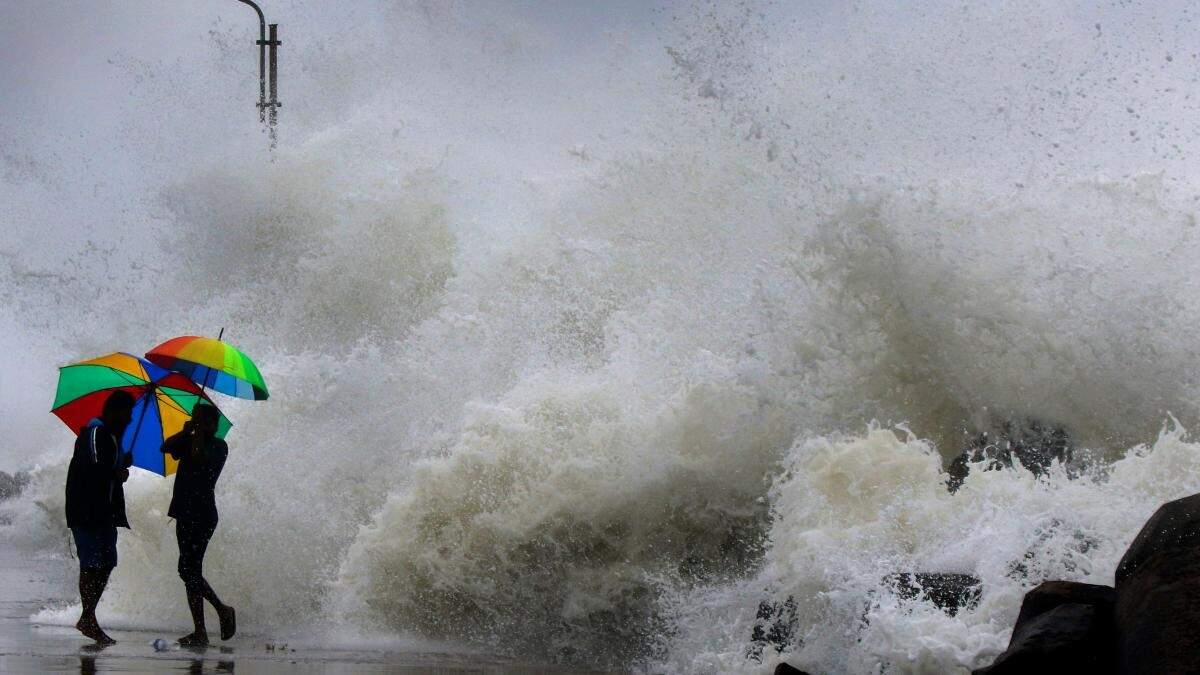 'Michong' may hit Tamil Nadu coast today, precautionary measures taken by administration