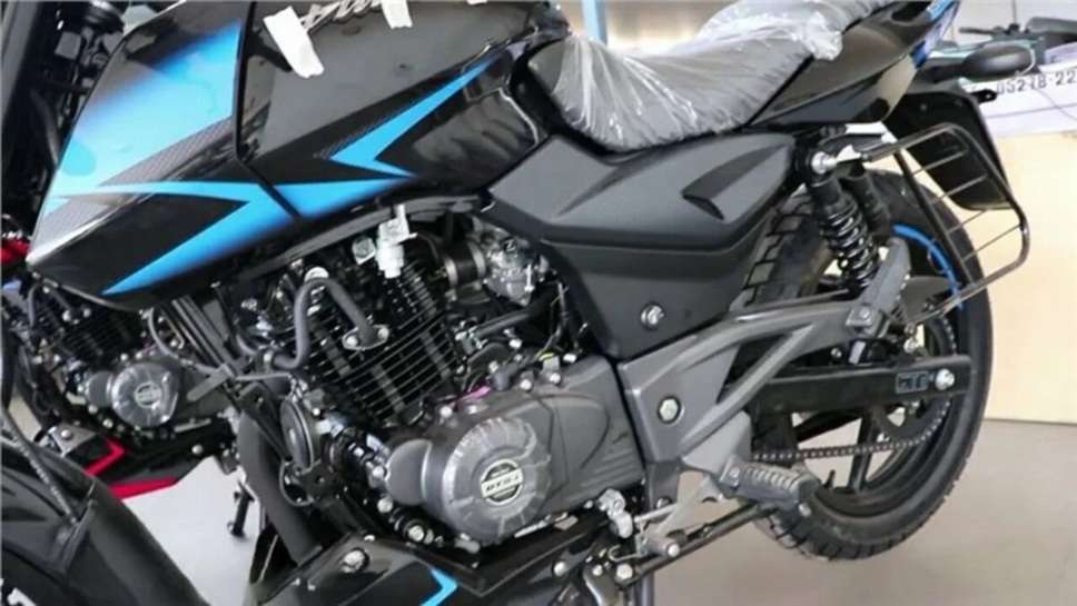 New Bajaj Pulsar P170 Sporty Look Bike Will Run on The Road Soon, Know Price & Best Features