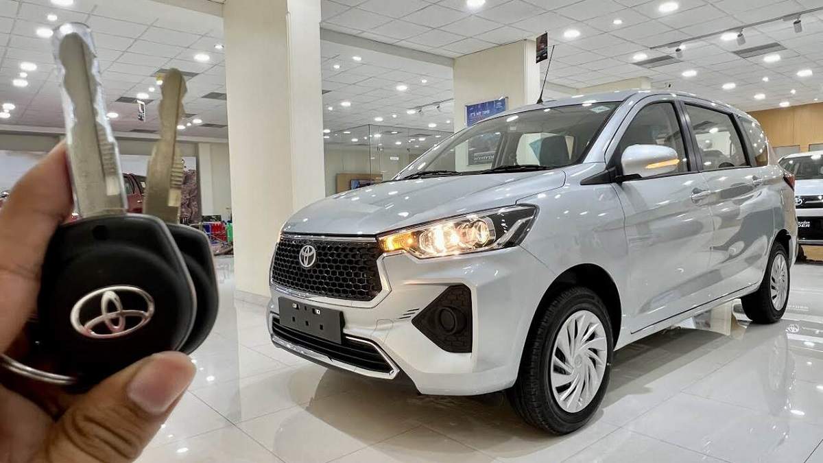 New CNG Toyota Rumion Launched, Know Its Mileage, Features & Price Details