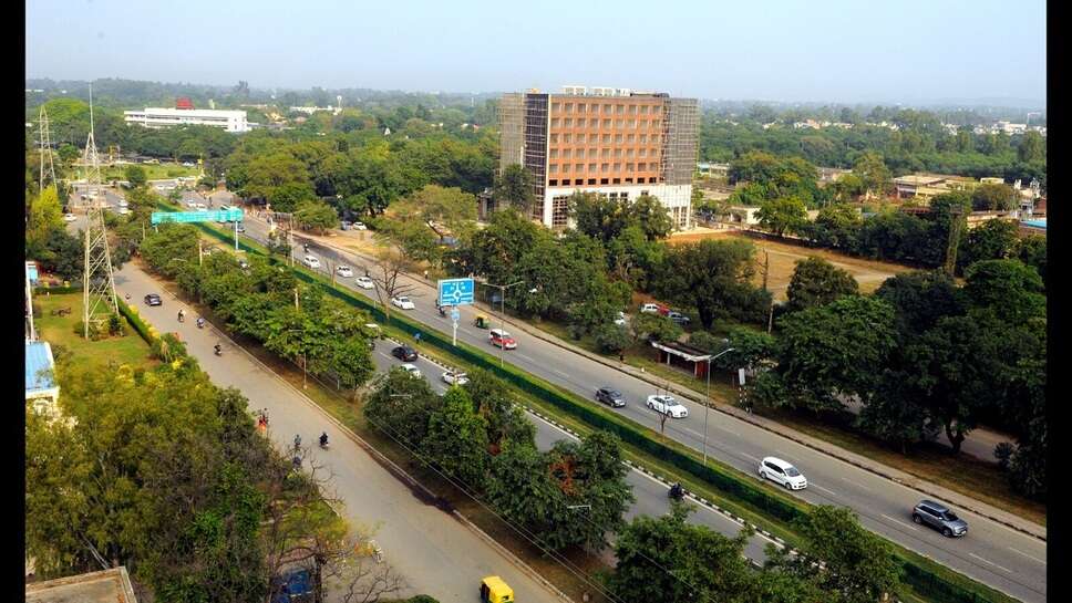 Tribune Chowk Flyover