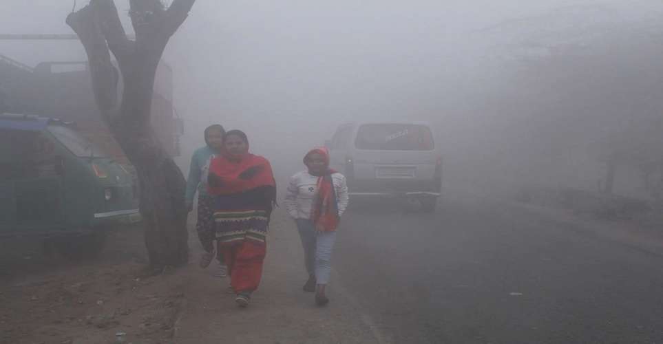 Delhi Weather: Cold Has Become a Problem For People of Delhi, Havoc of Cold Will Continue For Many More Days