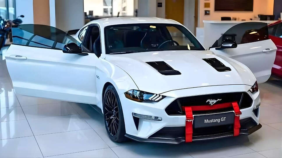 2026 Ford Mustang GT Arrives