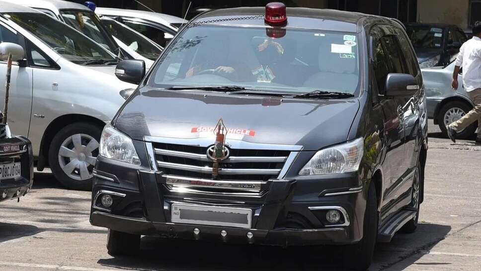 Sirens of VVIP Vehicles Will Be Changed, Know What Changes Nitin Gadkari is Planning To Make