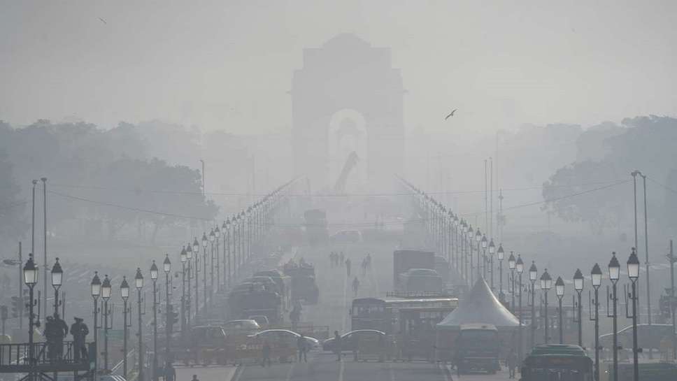 Delhi: There Will Be Fog Throughout Day in Delhi Today, Will Be Colder