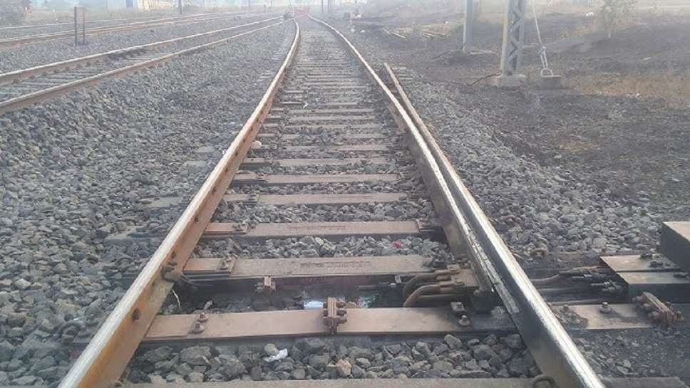 Indian Railways: There No Rusting on Railway Tracks, Know Why