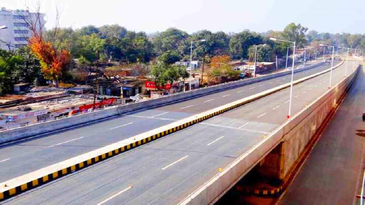 Dhaula Kuan traffic jam today, Traffic advisory Delhi today, Delhi Traffic Police, Why traffic jam today in Delhi, Traffic advisory today, is faridabad-delhi border open today, ITO traffic jam today, DCP Traffic Police Delhi Contact Number