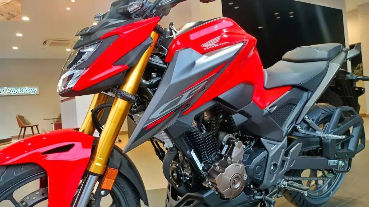 2023 Honda CB300F Launched With OBD-II A Compliant Engine, Know How Much it Will Price
